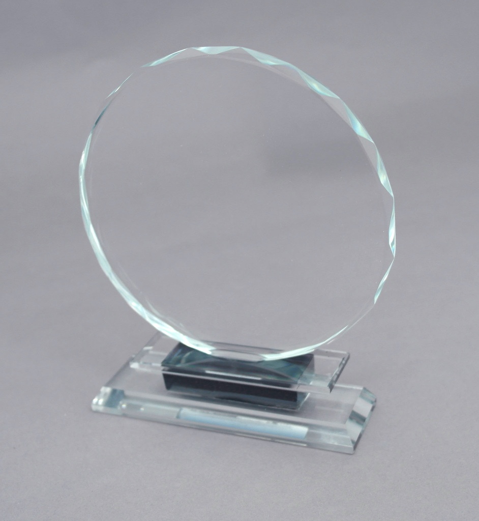 crystal trophy M Circle