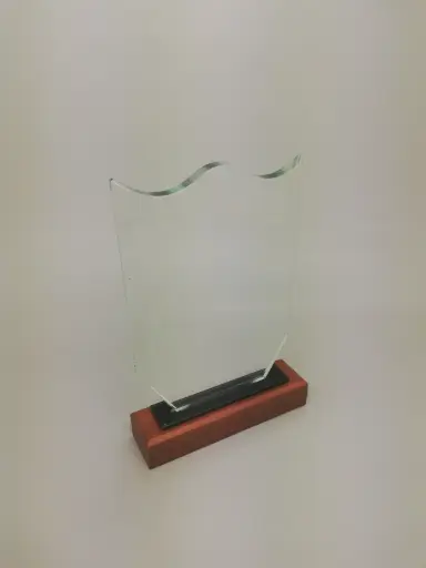 [AB069] Crystal Trophy with Wooden base