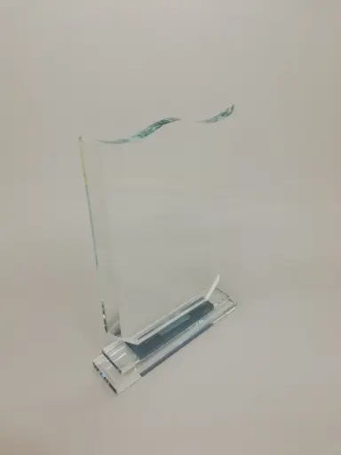 [MA1-002] Crystal Trophy