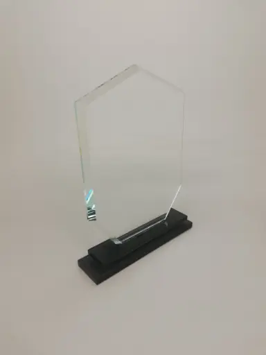 [MA3-002] Crystal Trophy